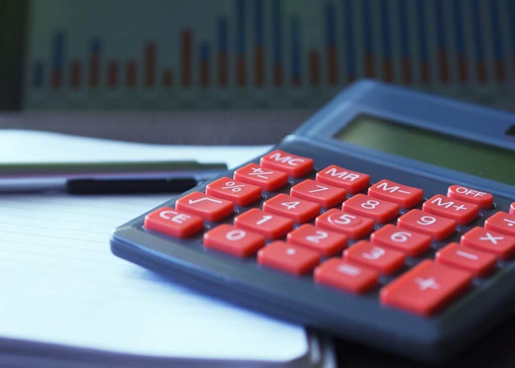 7 maneiras práticas de usar calculadoras matemáticas online para melhorar suas habilidades